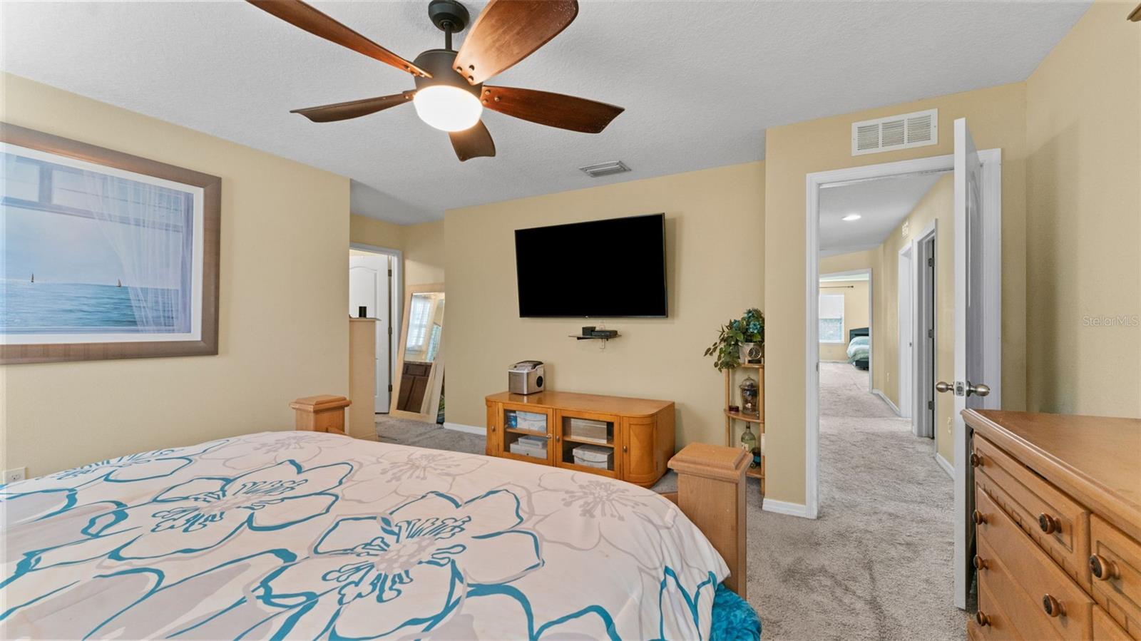 Image 28 of 47 For 11620 Warren Oaks Pl