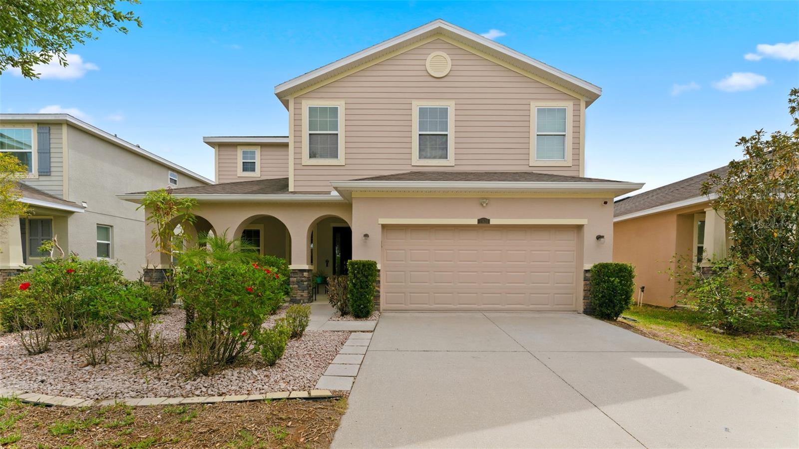 Image 3 of 47 For 11620 Warren Oaks Pl