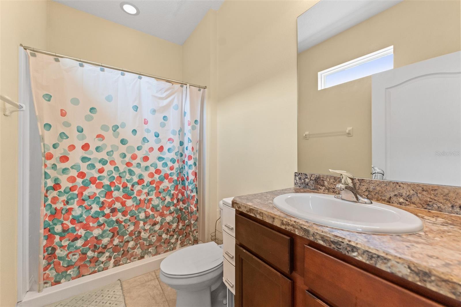 Image 37 of 47 For 11620 Warren Oaks Pl