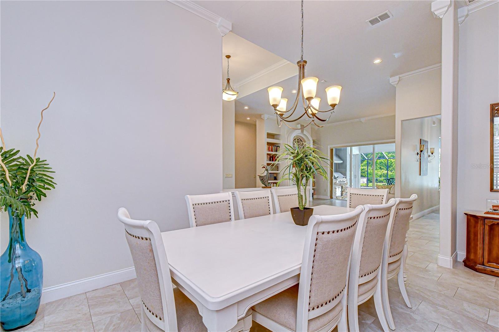 Image 7 of 42 For 5612 Eagleglen Place