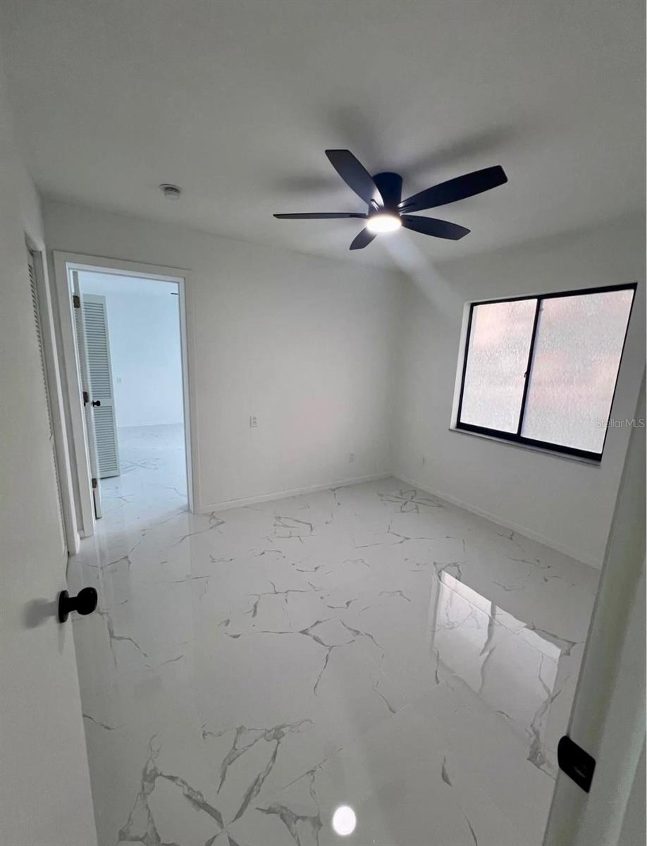 Image 9 of 10 For 2101 Hibiscus Road