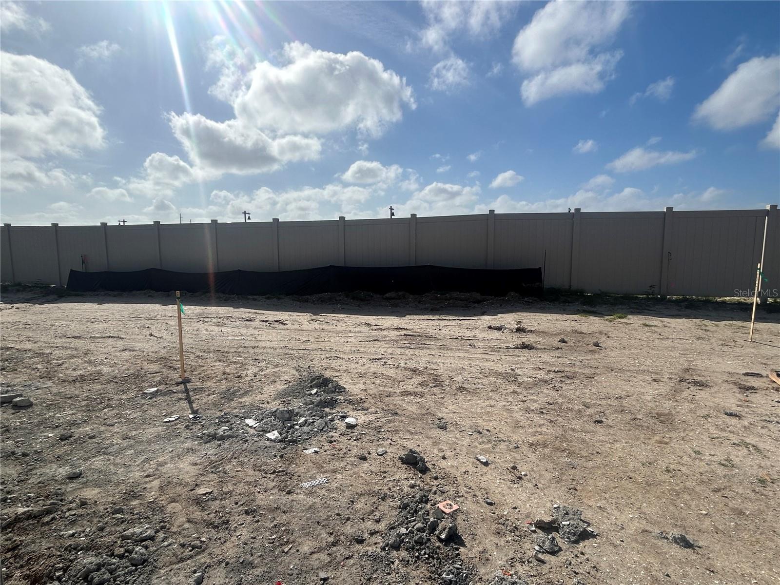 Image 23 of 25 For 10155 Hidden Hammock Loop