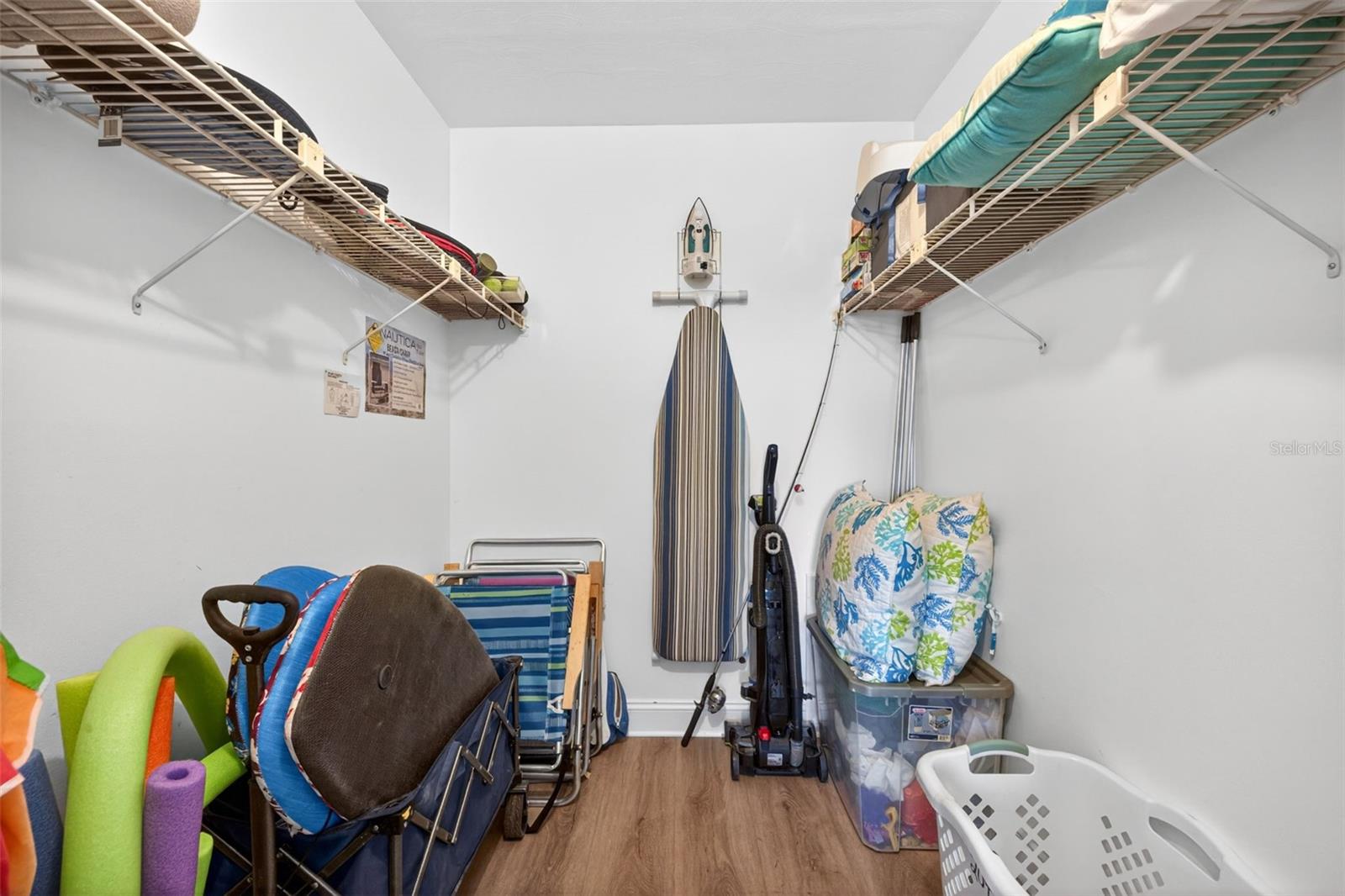 Image 24 of 28 For 19451 Gulf Boulevard 204