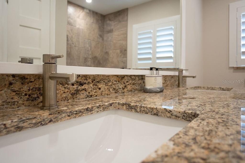 Image 22 of 27 For 308 Palmetto Lane