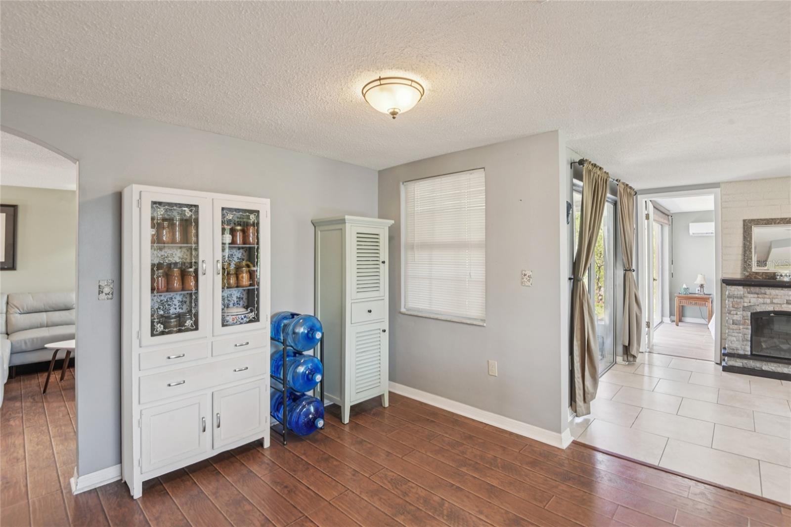 Image 18 of 50 For 1714 Springdale Drive