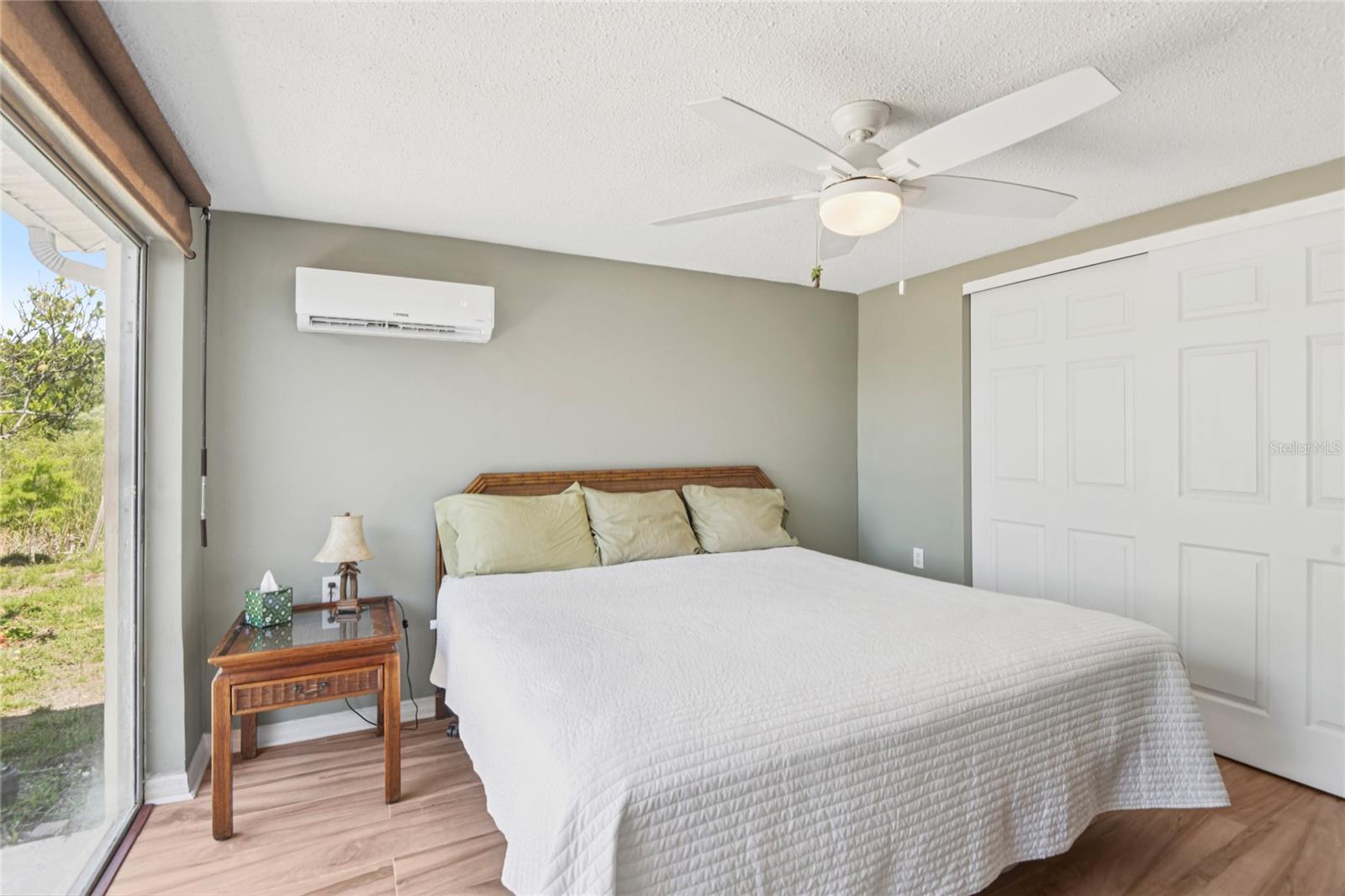 Image 27 of 50 For 1714 Springdale Drive