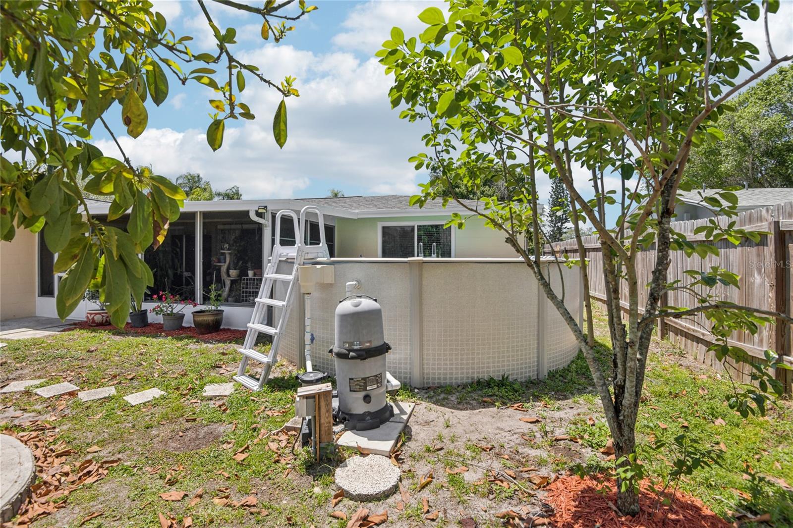 Image 33 of 50 For 1714 Springdale Drive