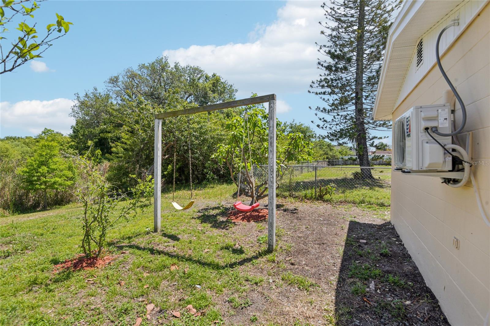 Image 34 of 50 For 1714 Springdale Drive