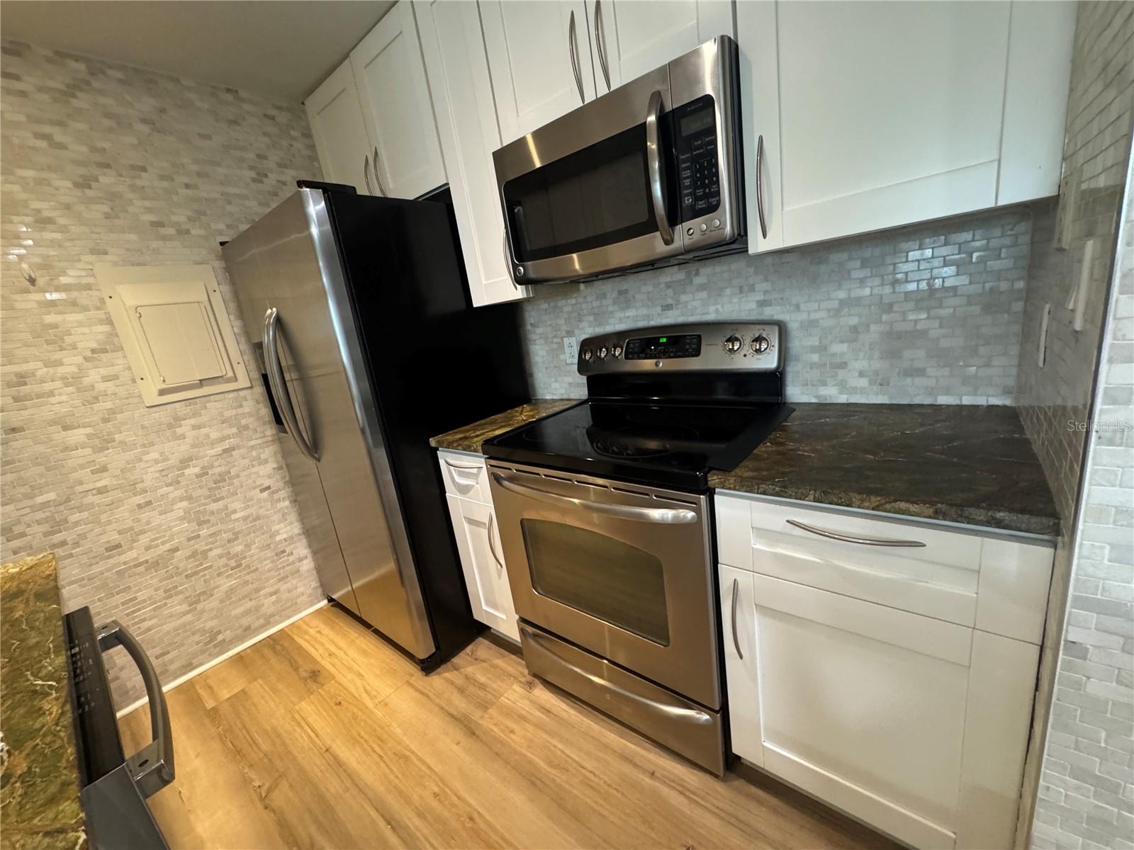 Image 27 of 48 For 1400 Gandy Boulevard N 1013