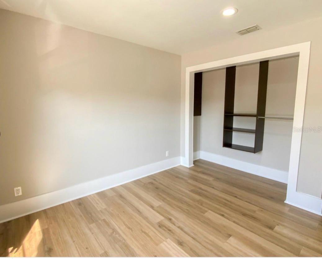 Image 41 of 48 For 1400 Gandy Boulevard N 1013