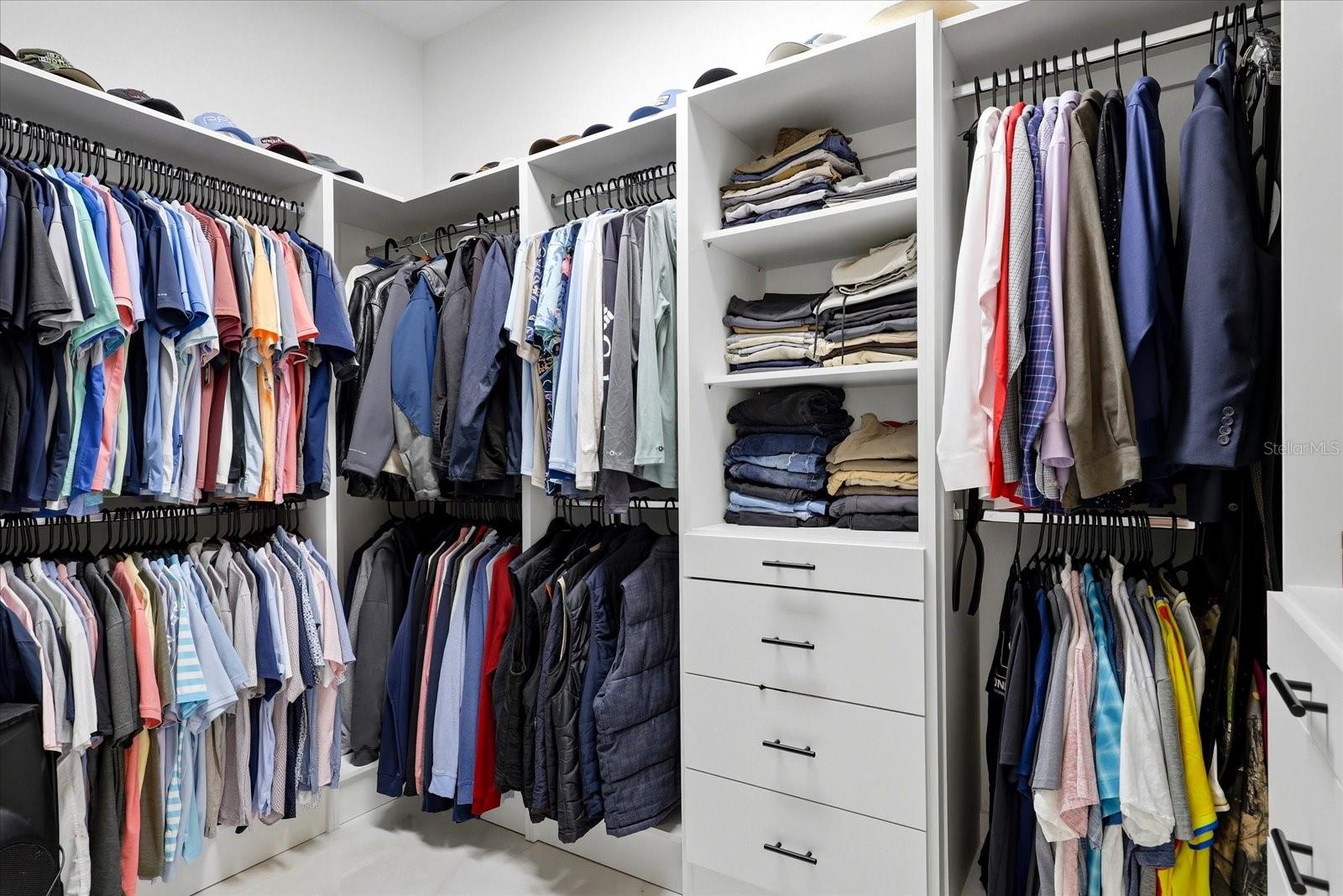 Listing photo id 36 for 8459 Harvey Walden Drive