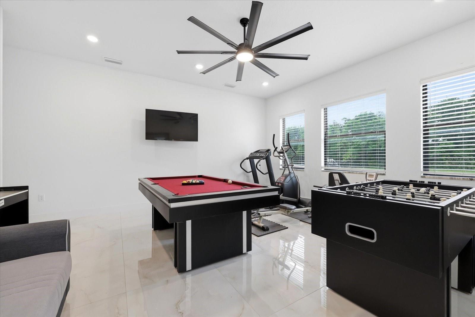 Listing photo id 51 for 8459 Harvey Walden Drive