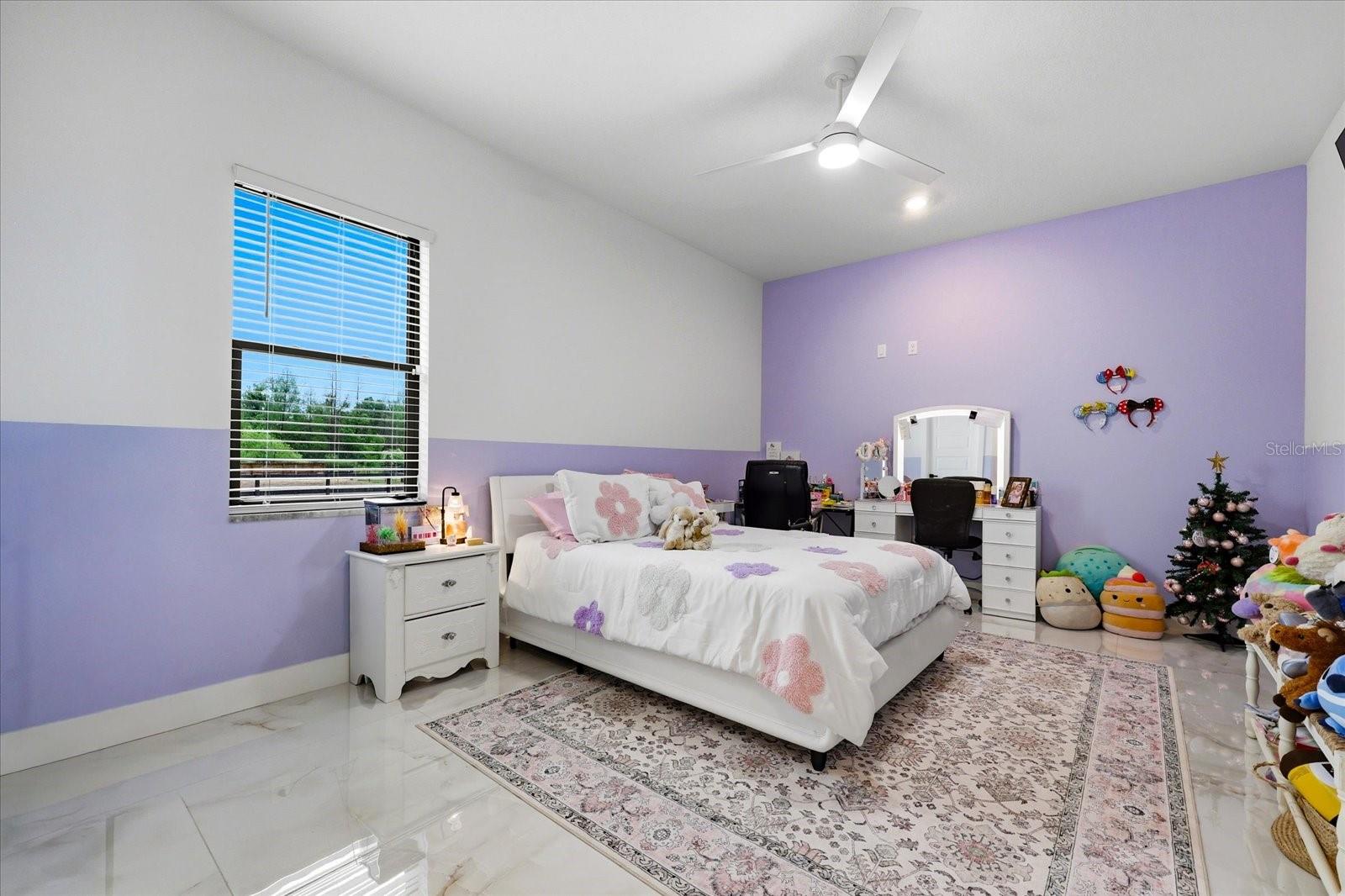 Listing photo id 52 for 8459 Harvey Walden Drive