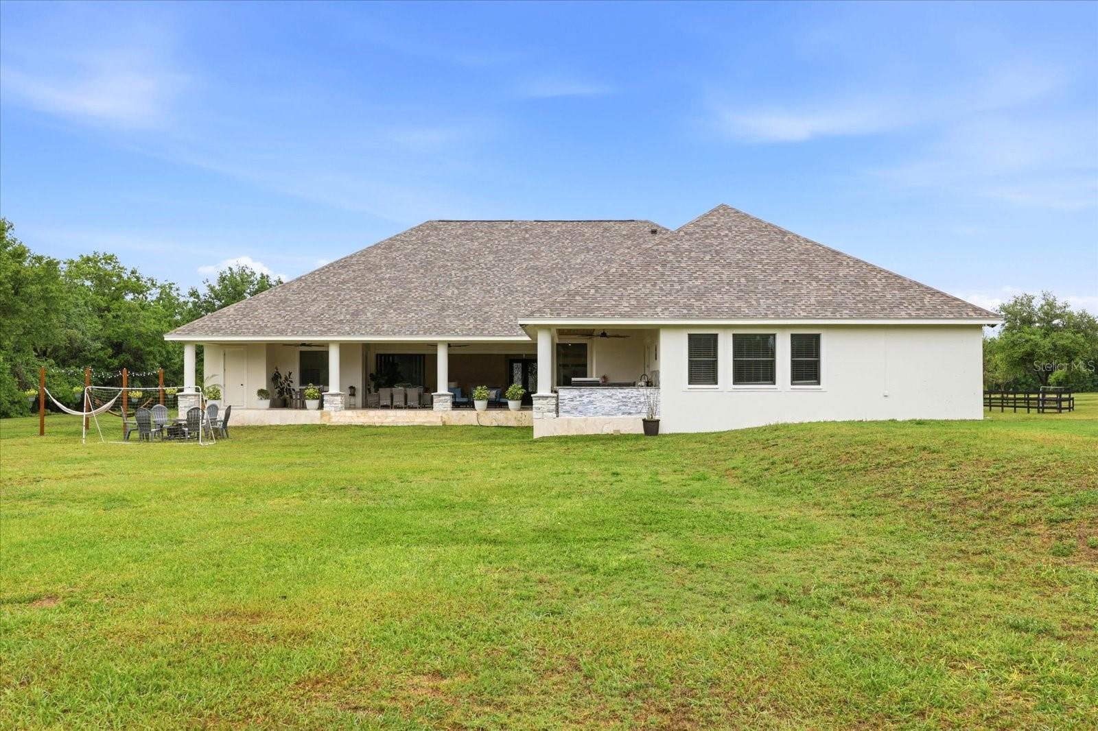 Listing photo id 62 for 8459 Harvey Walden Drive