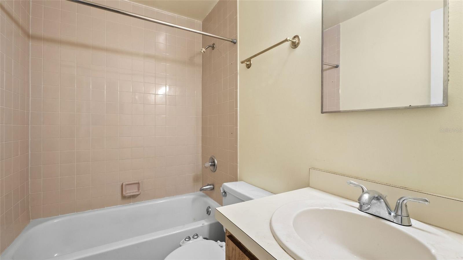 Image 14 of 17 For 5112 Bernadette Drive