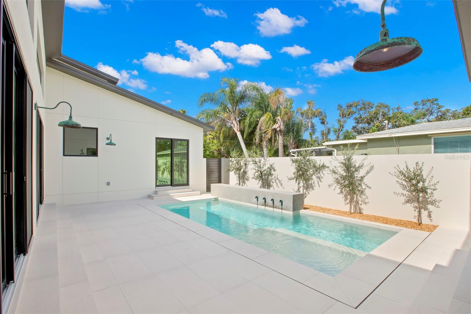 Image 26 of 49 For 150 51st Street N