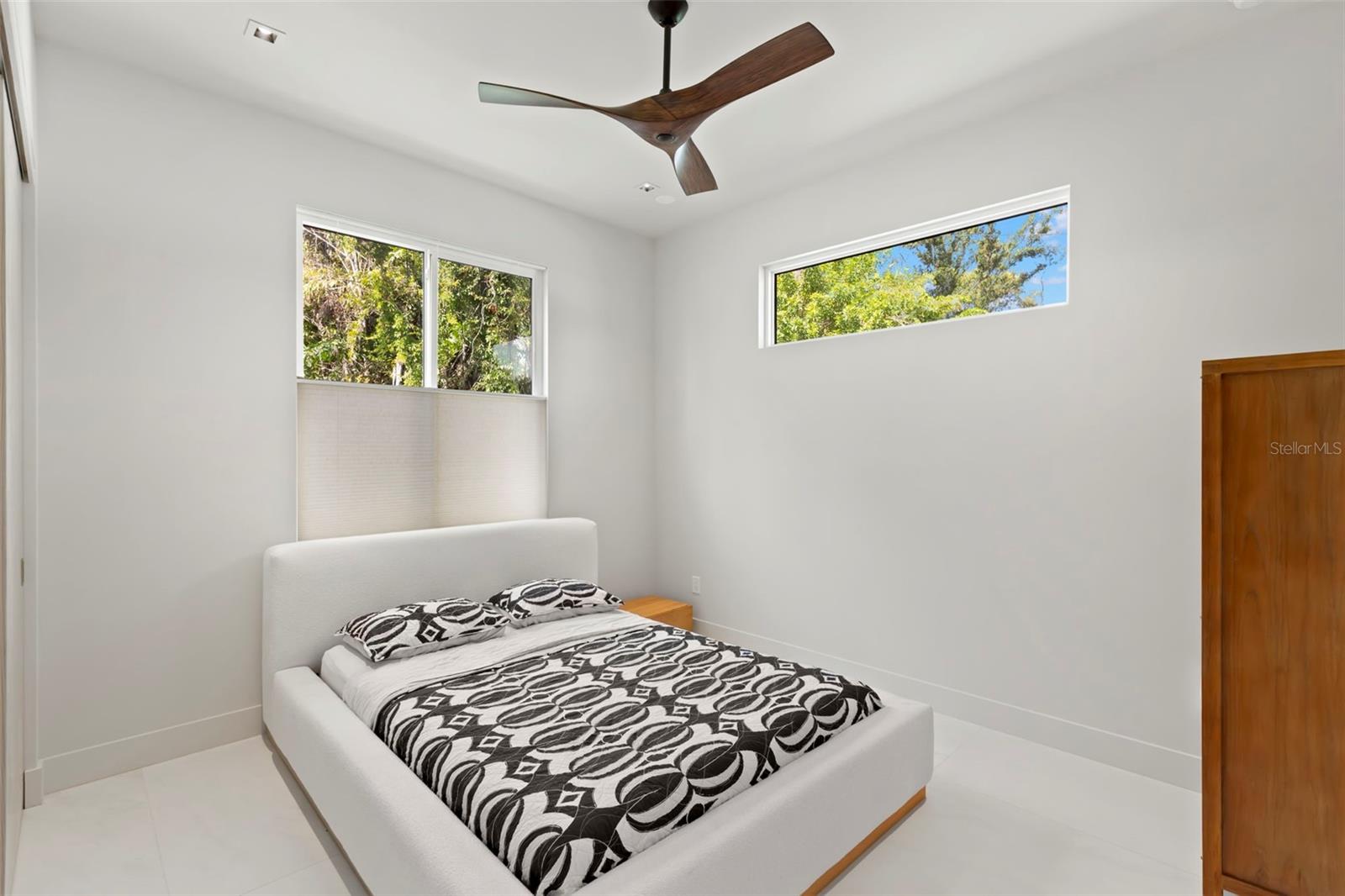 Image 38 of 49 For 150 51st Street N