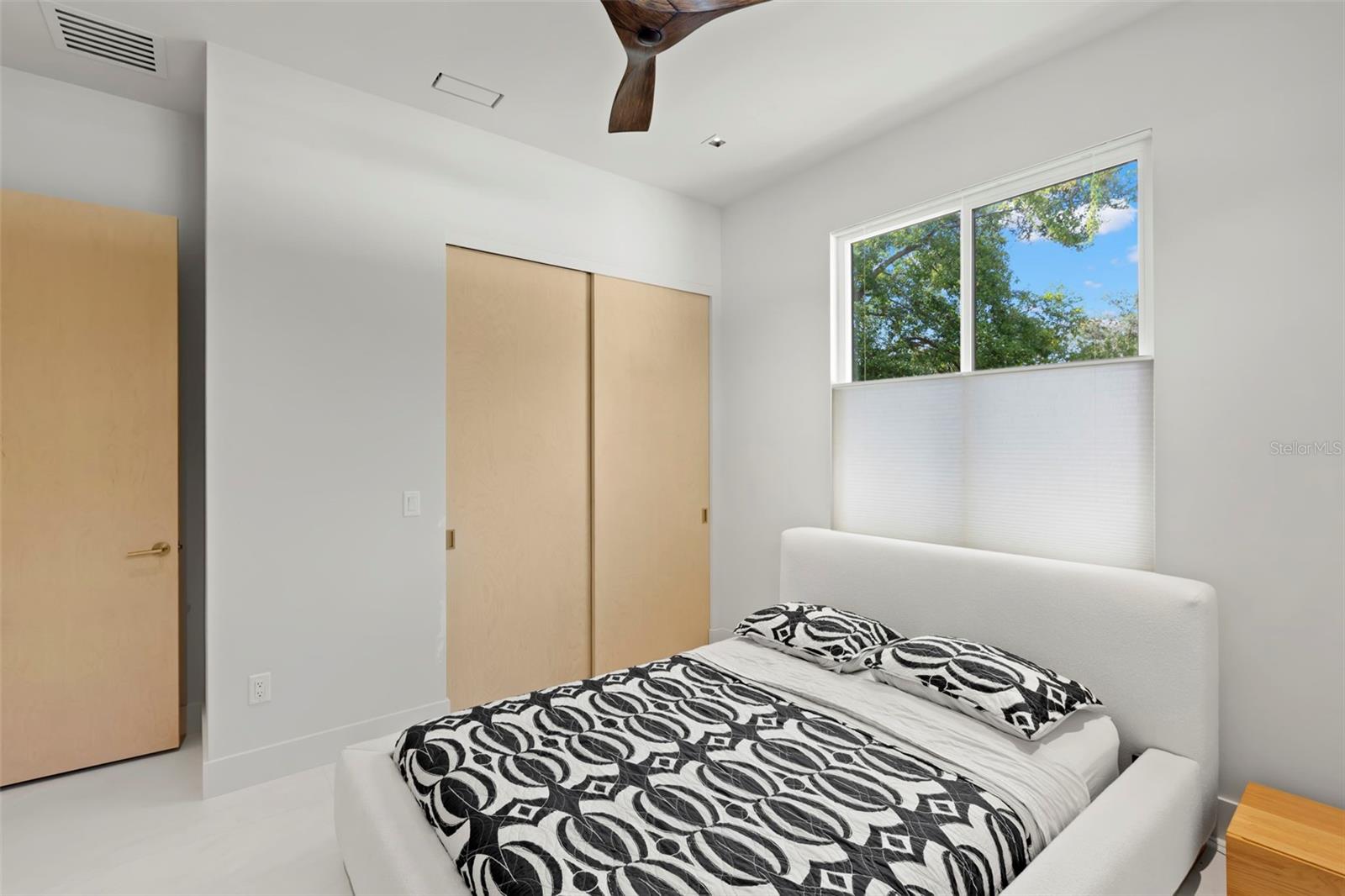 Image 39 of 49 For 150 51st Street N