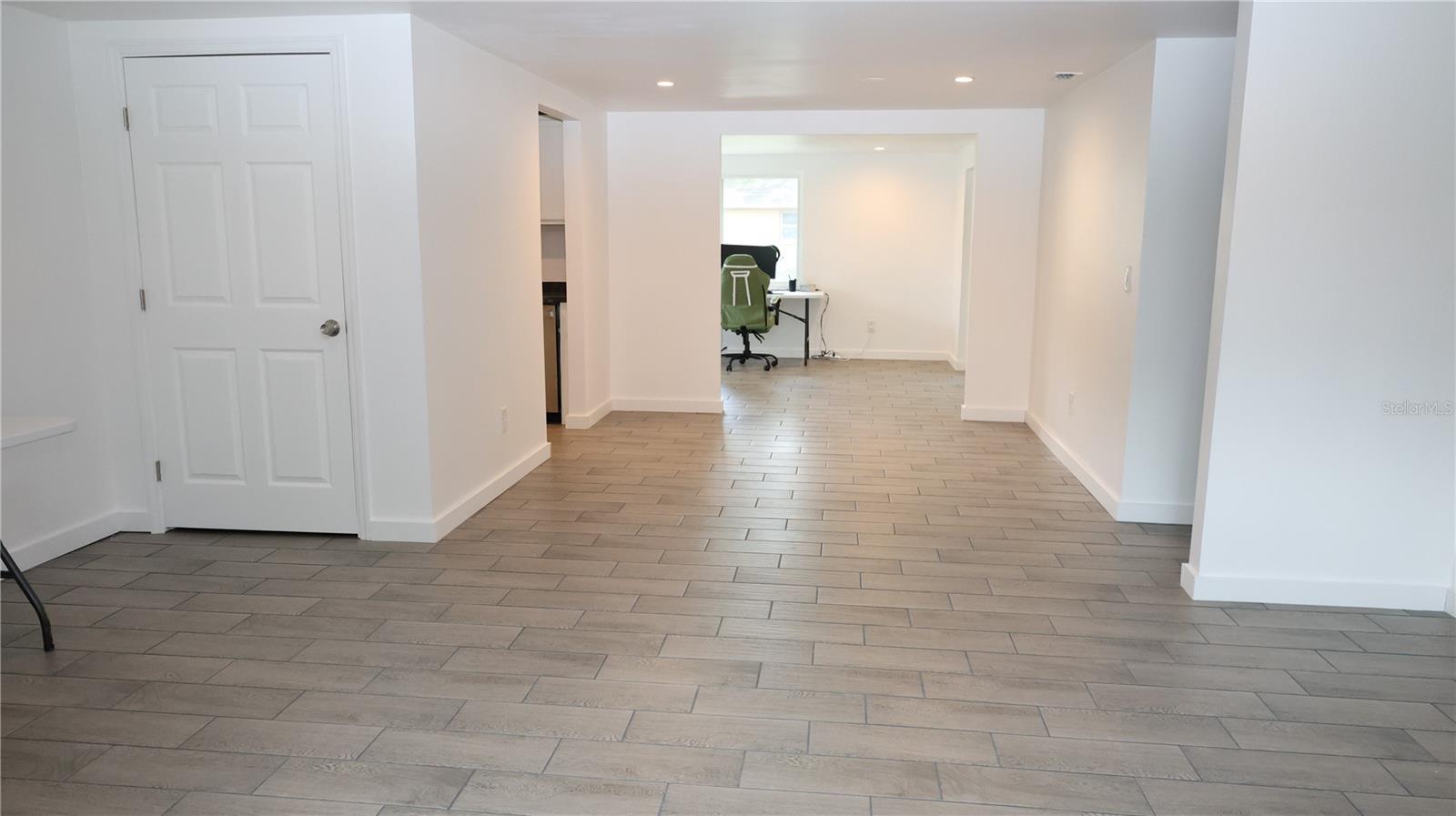 Image 14 of 18 For 5646 Quist Drive