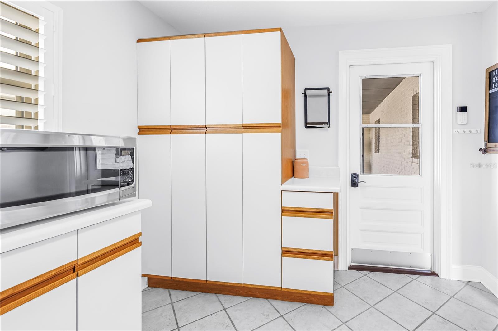 Image 33 of 49 For 4505 Hallam Hill Lane