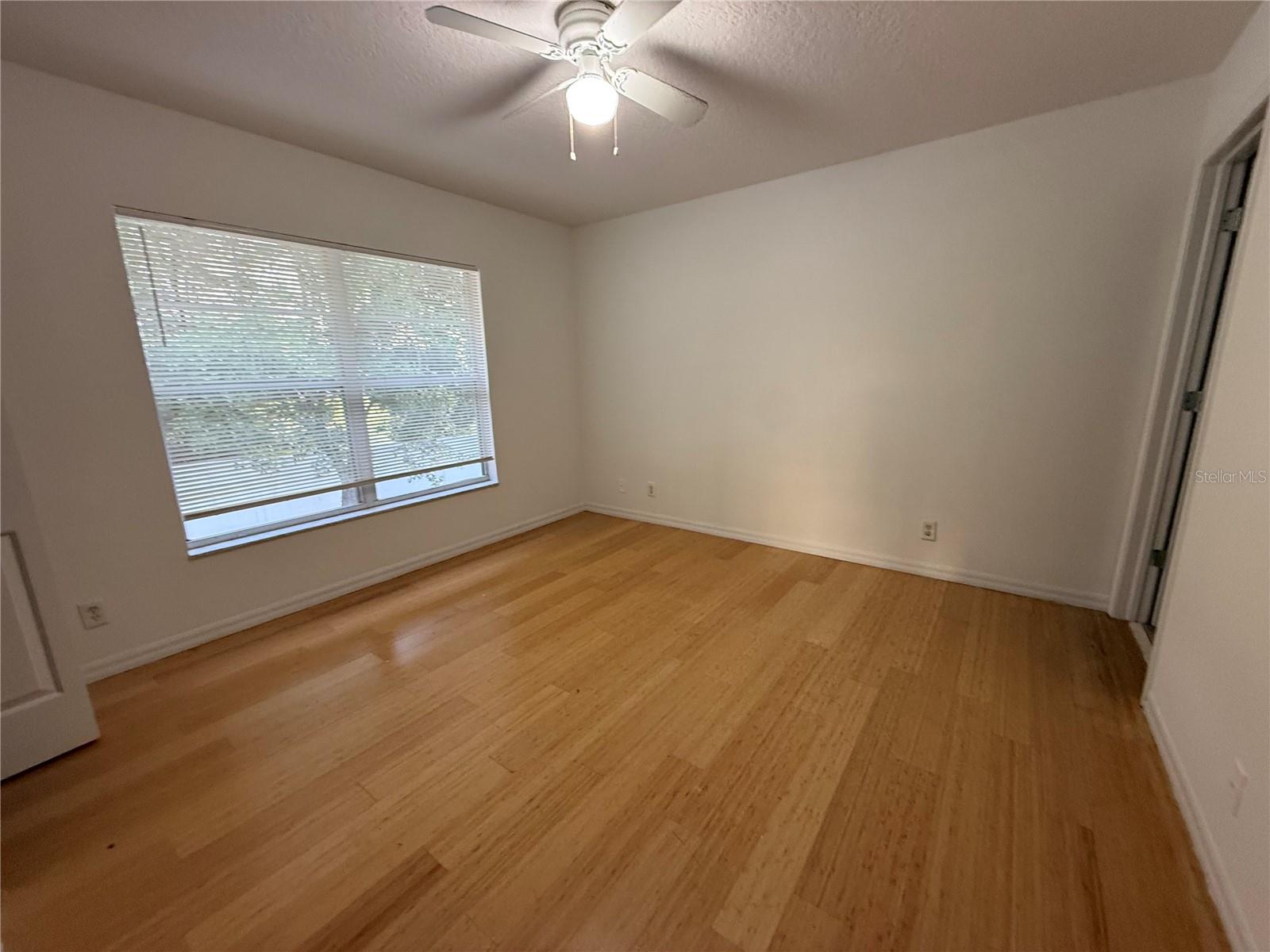 Image 9 of 11 For 201 Draw Bridge Ln