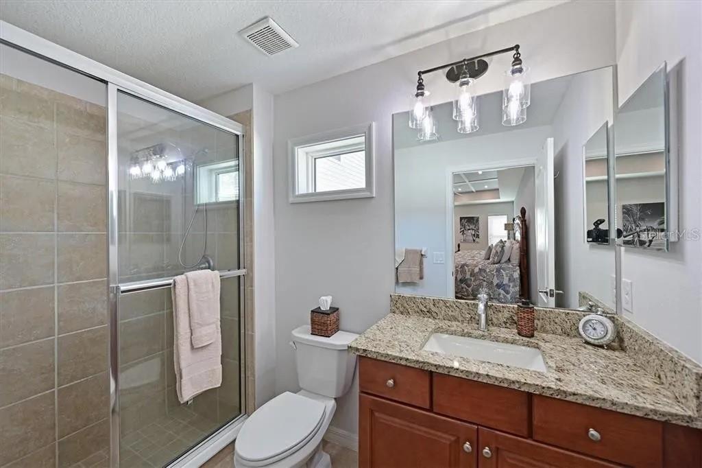 Image 17 of 30 For 4815 Woodbrook Drive