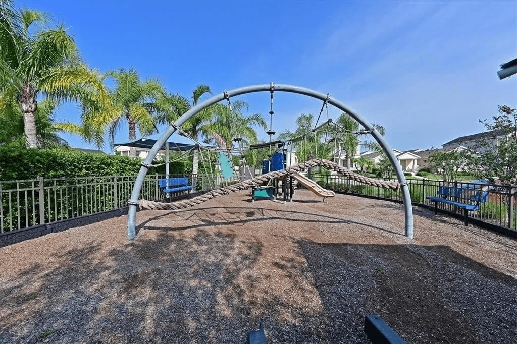 Image 28 of 30 For 4815 Woodbrook Drive