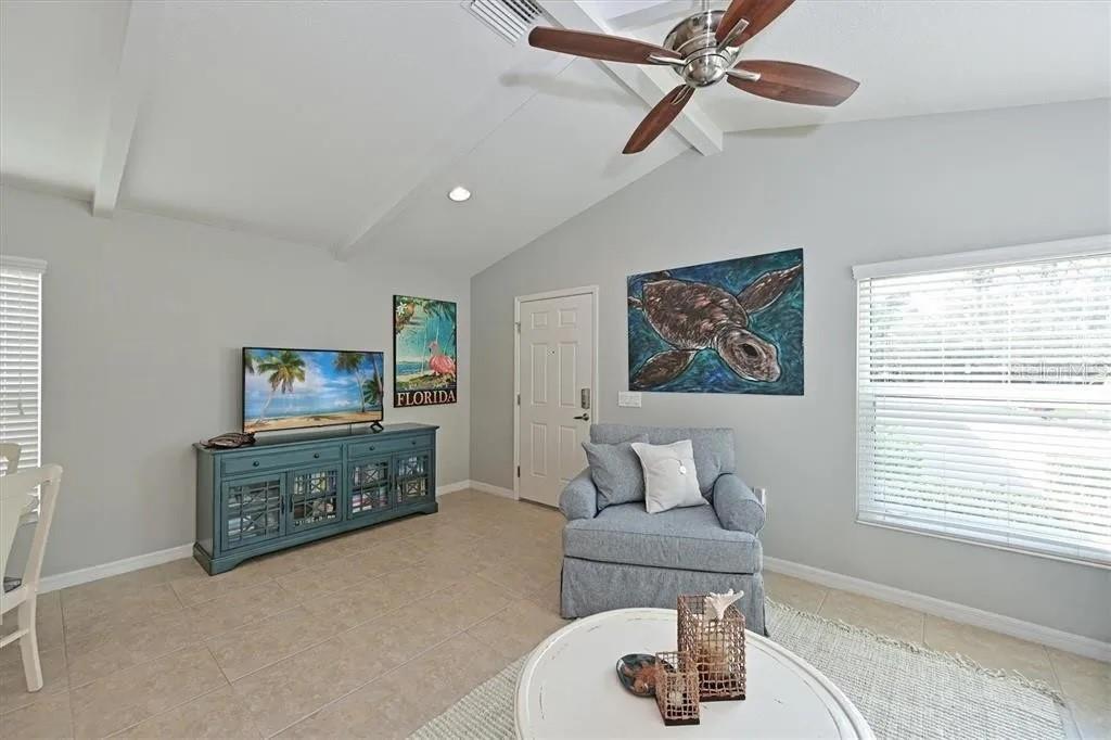 Image 6 of 30 For 4815 Woodbrook Drive