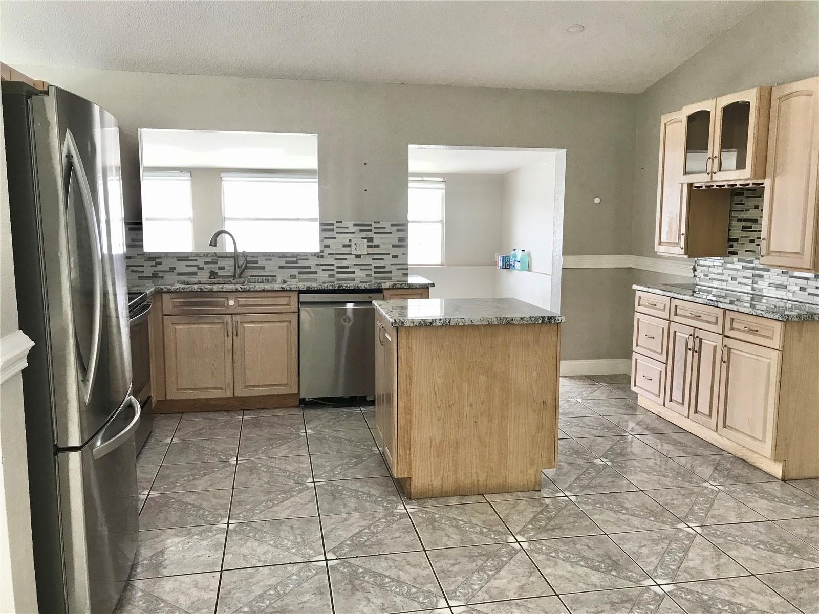 Image 5 of 25 For 11059 Springridge Drive