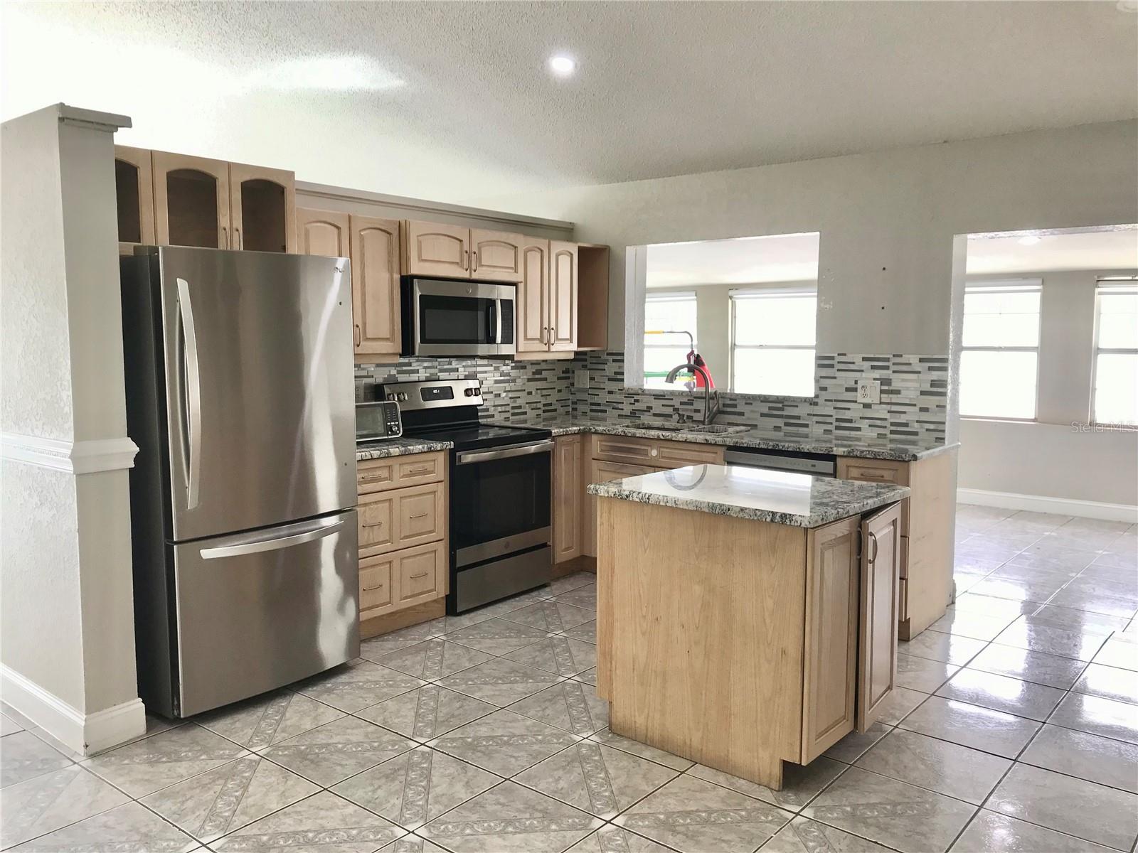 Image 6 of 25 For 11059 Springridge Drive