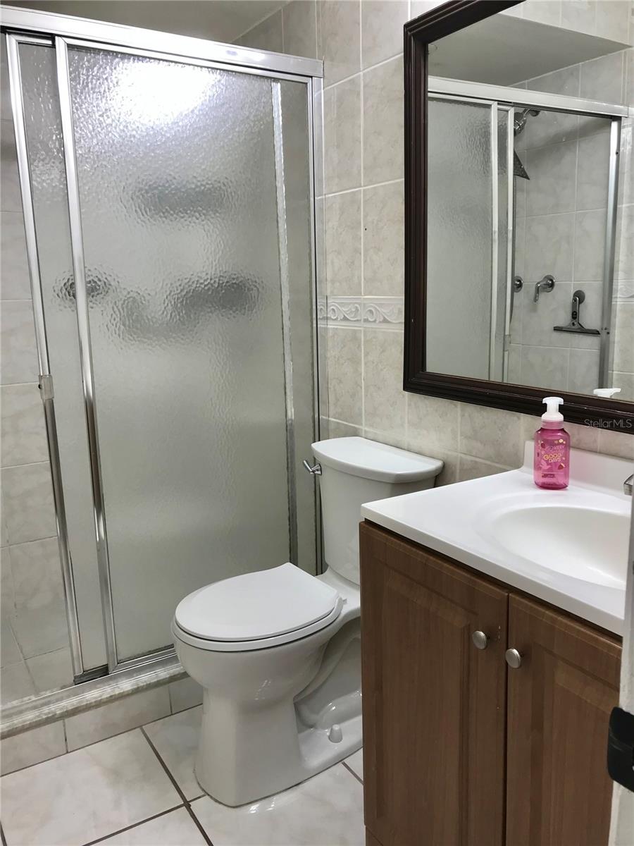 Image 8 of 25 For 11059 Springridge Drive