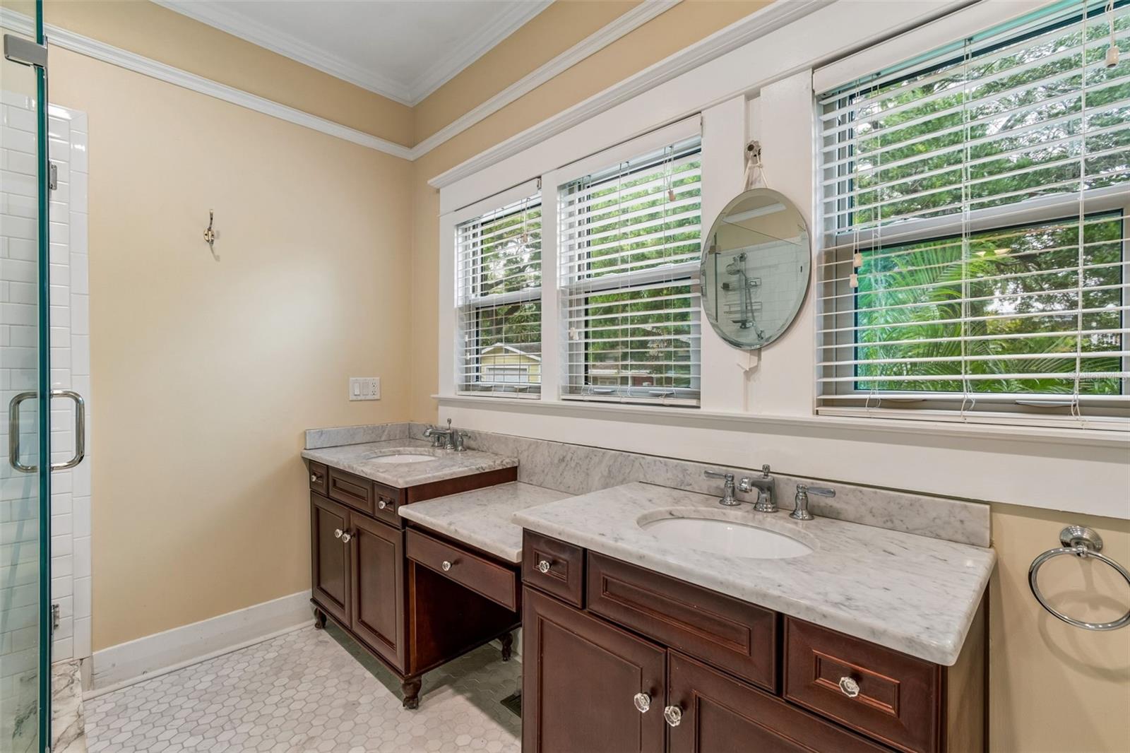 Image 29 of 57 For 1107 Horatio Street