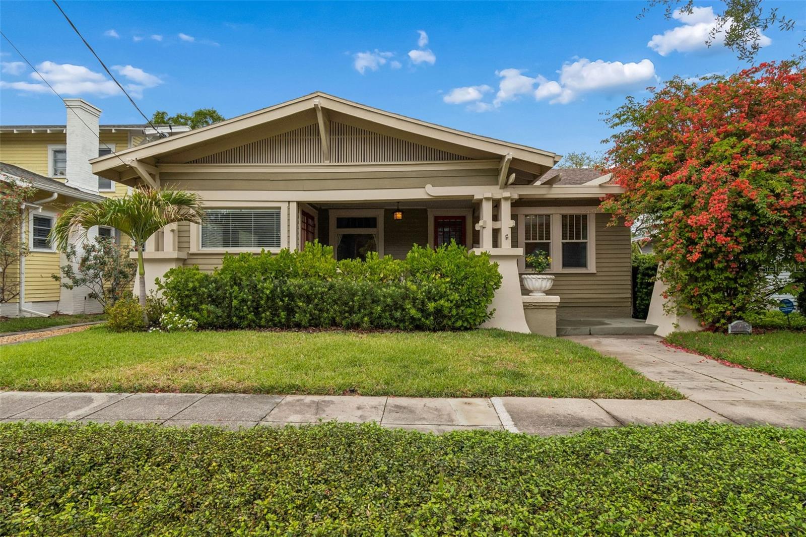 Image 3 of 57 For 1107 Horatio Street