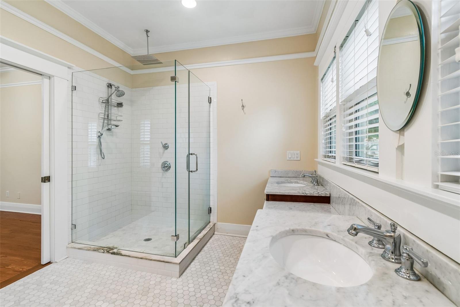 Image 30 of 57 For 1107 Horatio Street