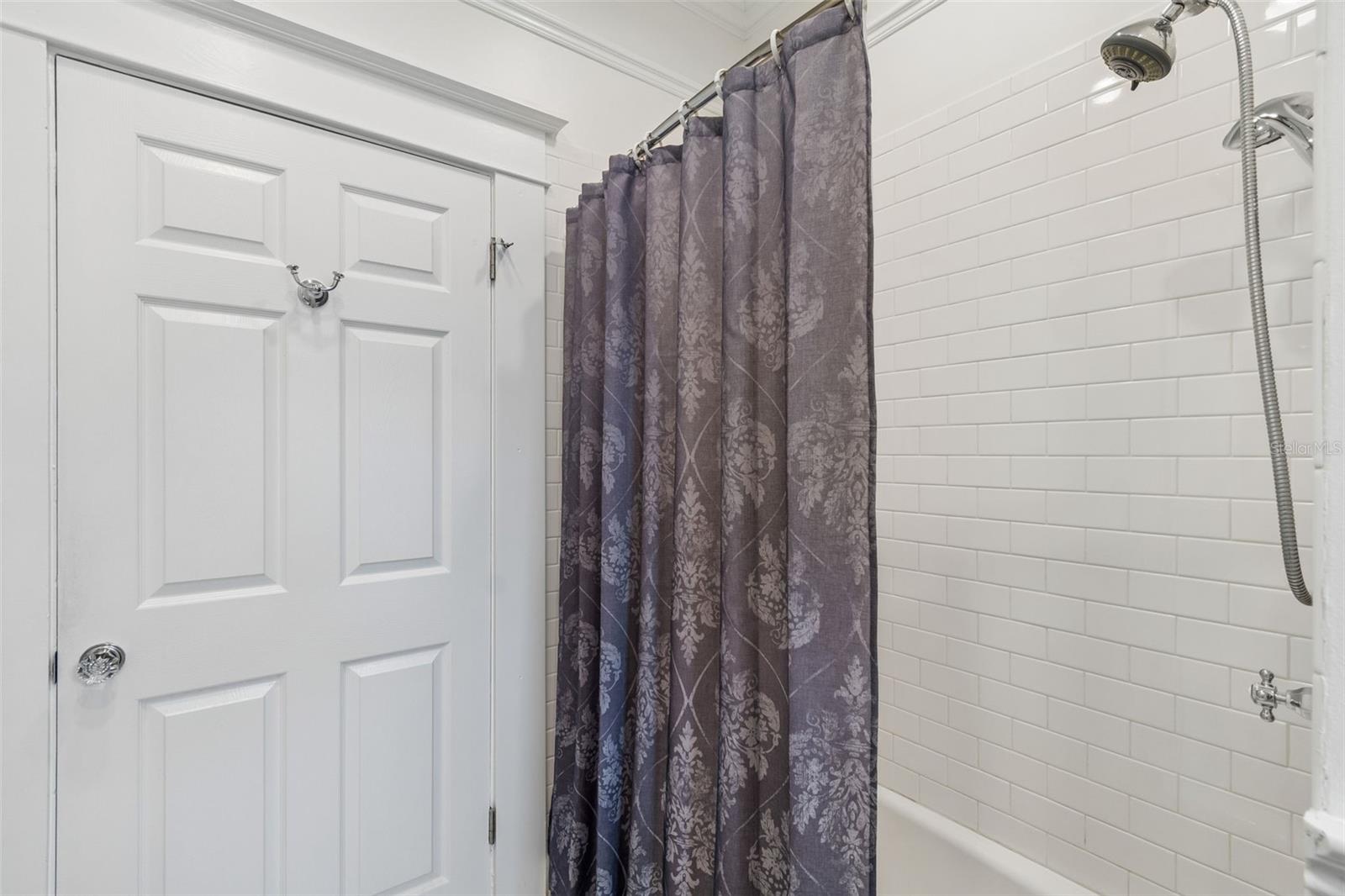 Image 35 of 57 For 1107 Horatio Street