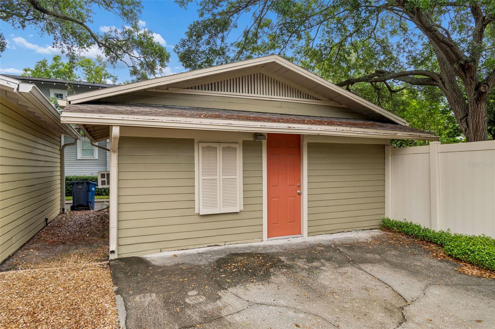 Image 41 of 57 For 1107 Horatio Street