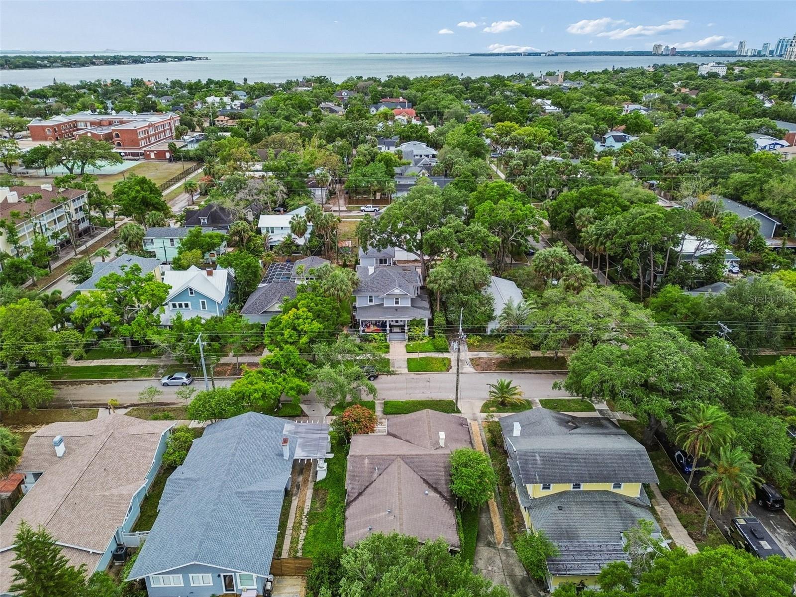 Image 54 of 57 For 1107 Horatio Street