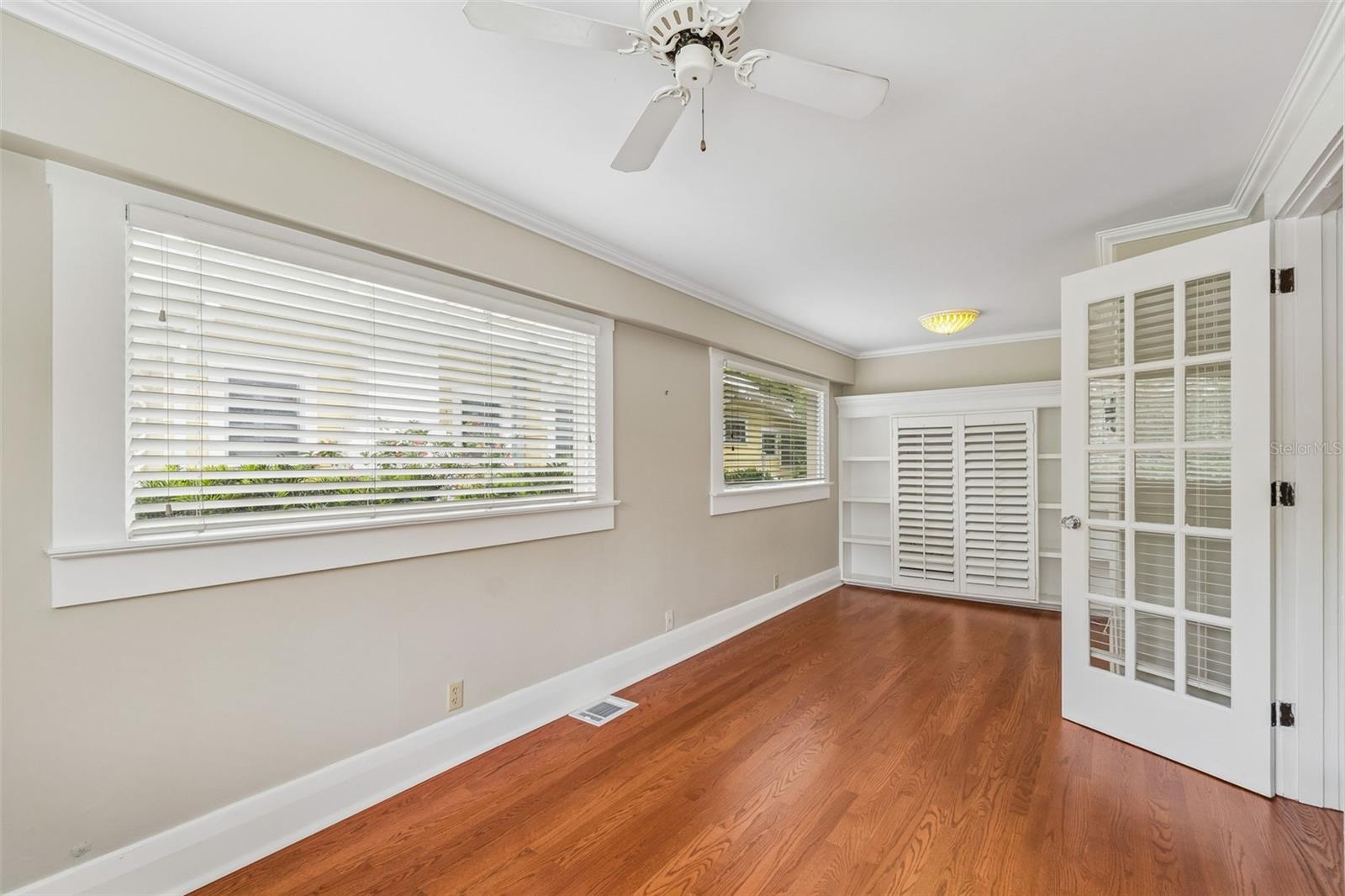 Image 7 of 57 For 1107 Horatio Street