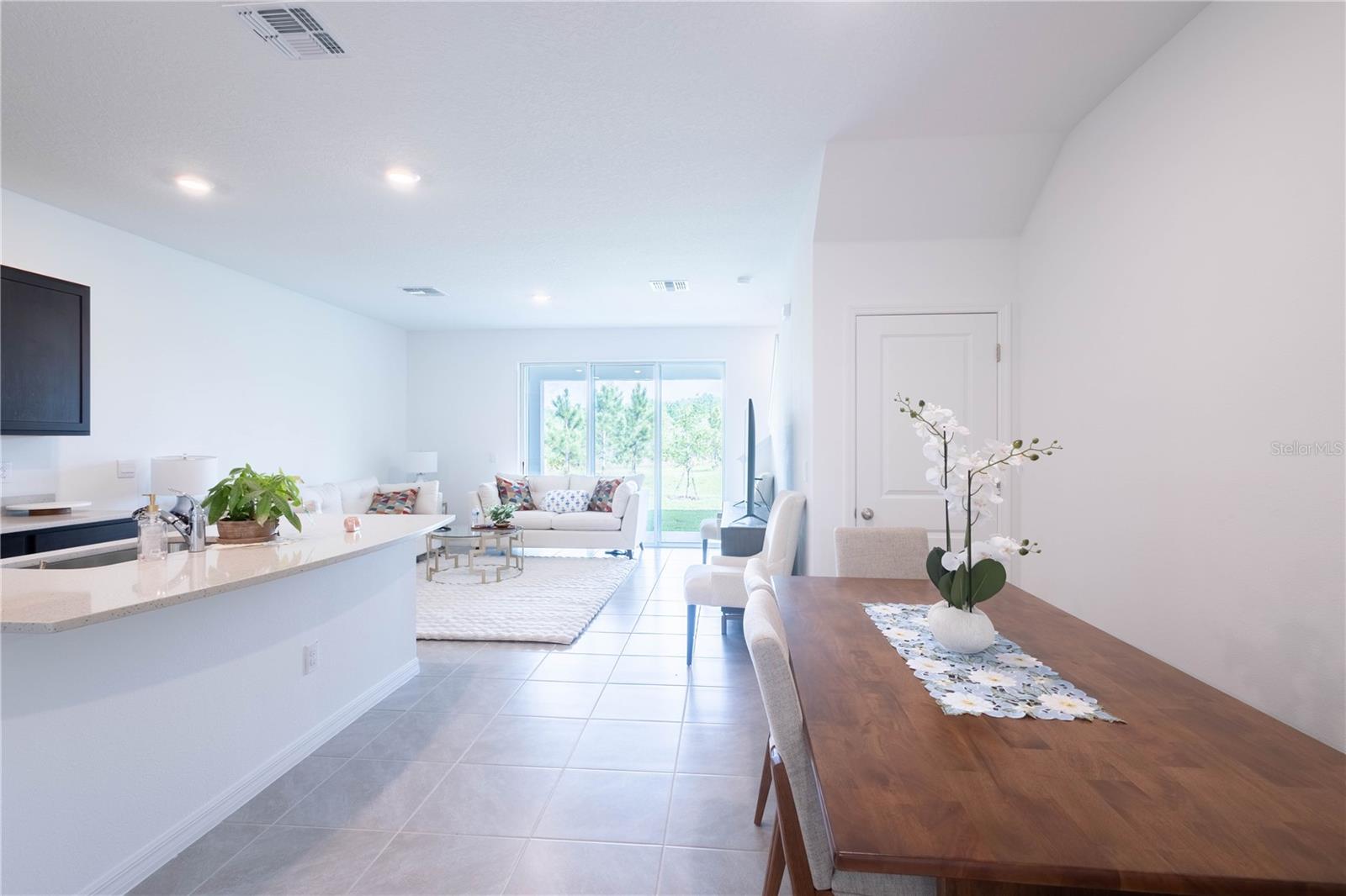 Image 5 of 35 For 11262 Crescent Deer Drive