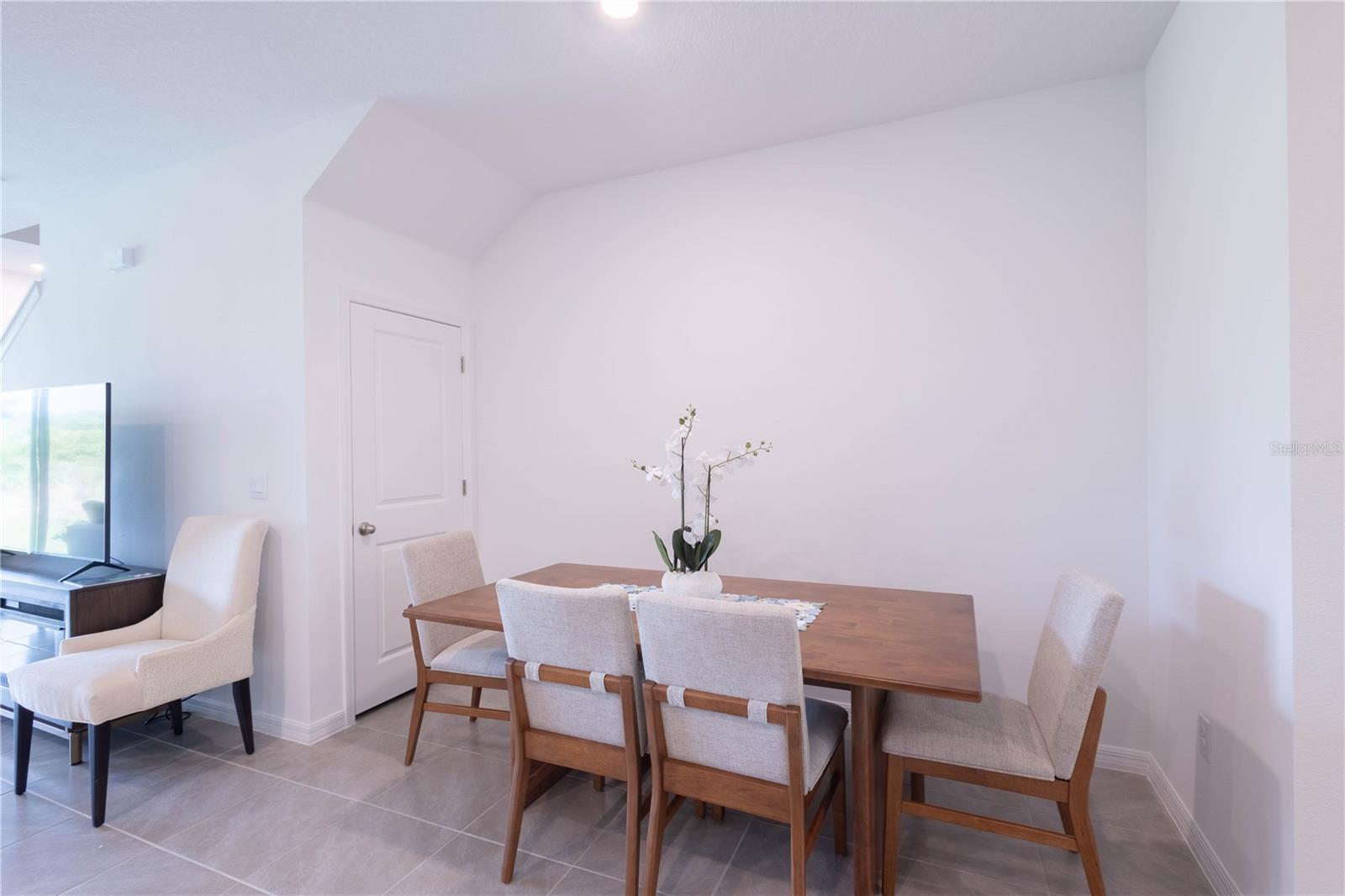 Image 6 of 35 For 11262 Crescent Deer Drive