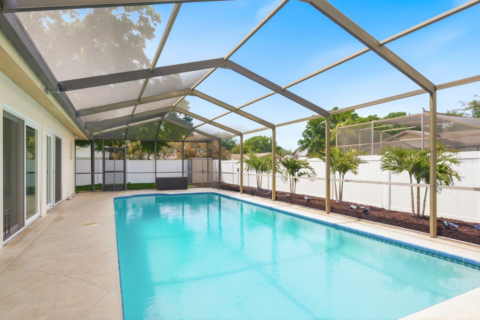 Listing photo id 37 for 1011 Ridge Drive