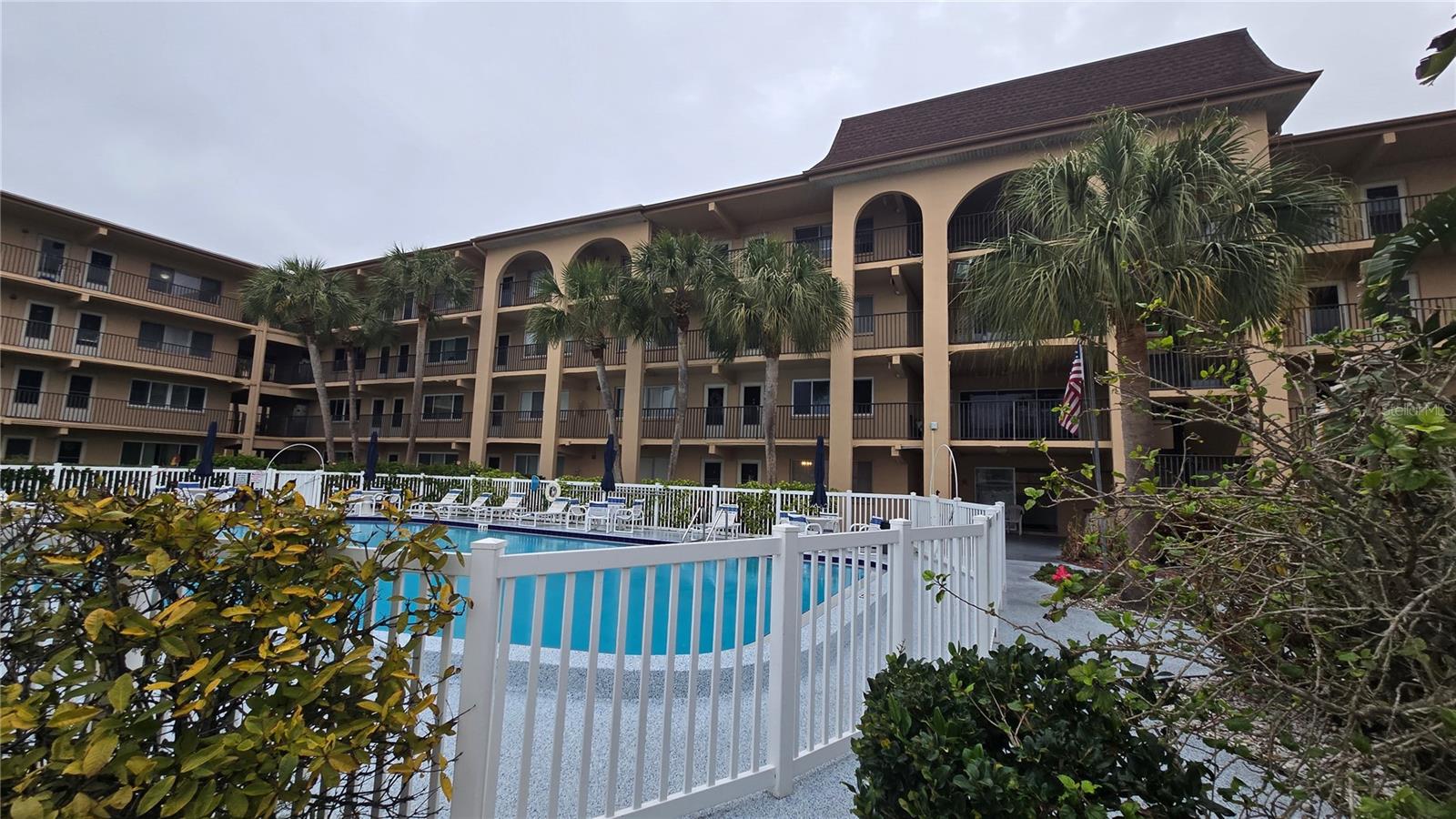 Details for 2525 Bay Drive C33, LARGO, FL 33770