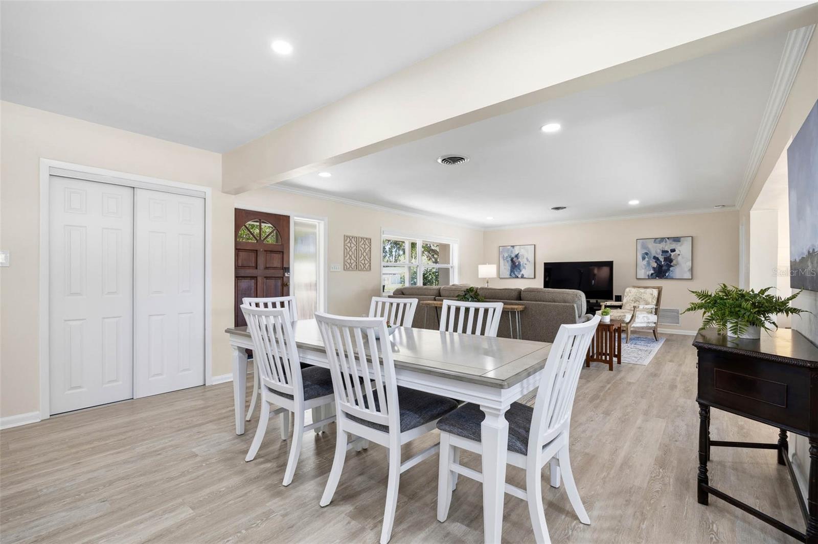 Image 39 of 53 For 1218 Taylor Ave