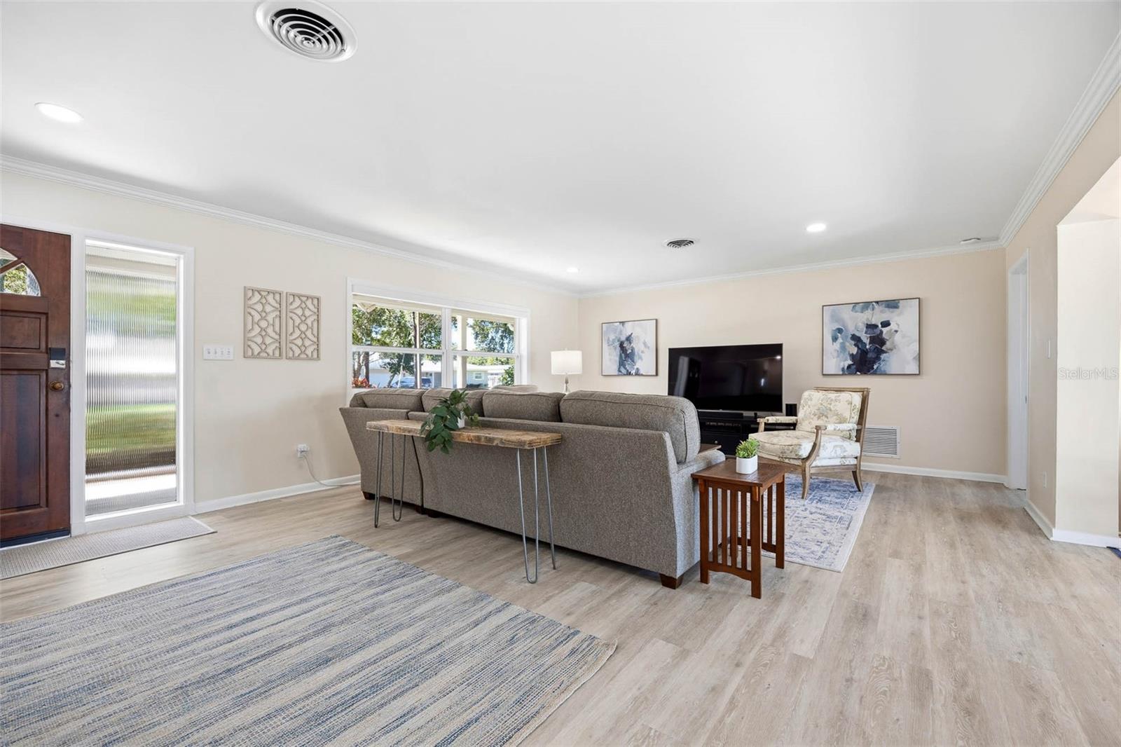 Image 40 of 53 For 1218 Taylor Ave