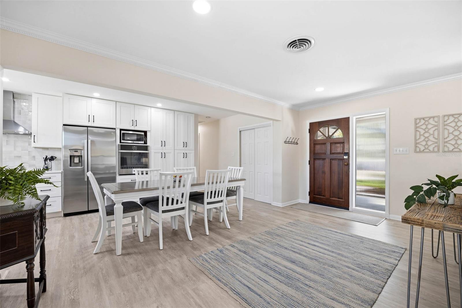 Image 41 of 53 For 1218 Taylor Ave