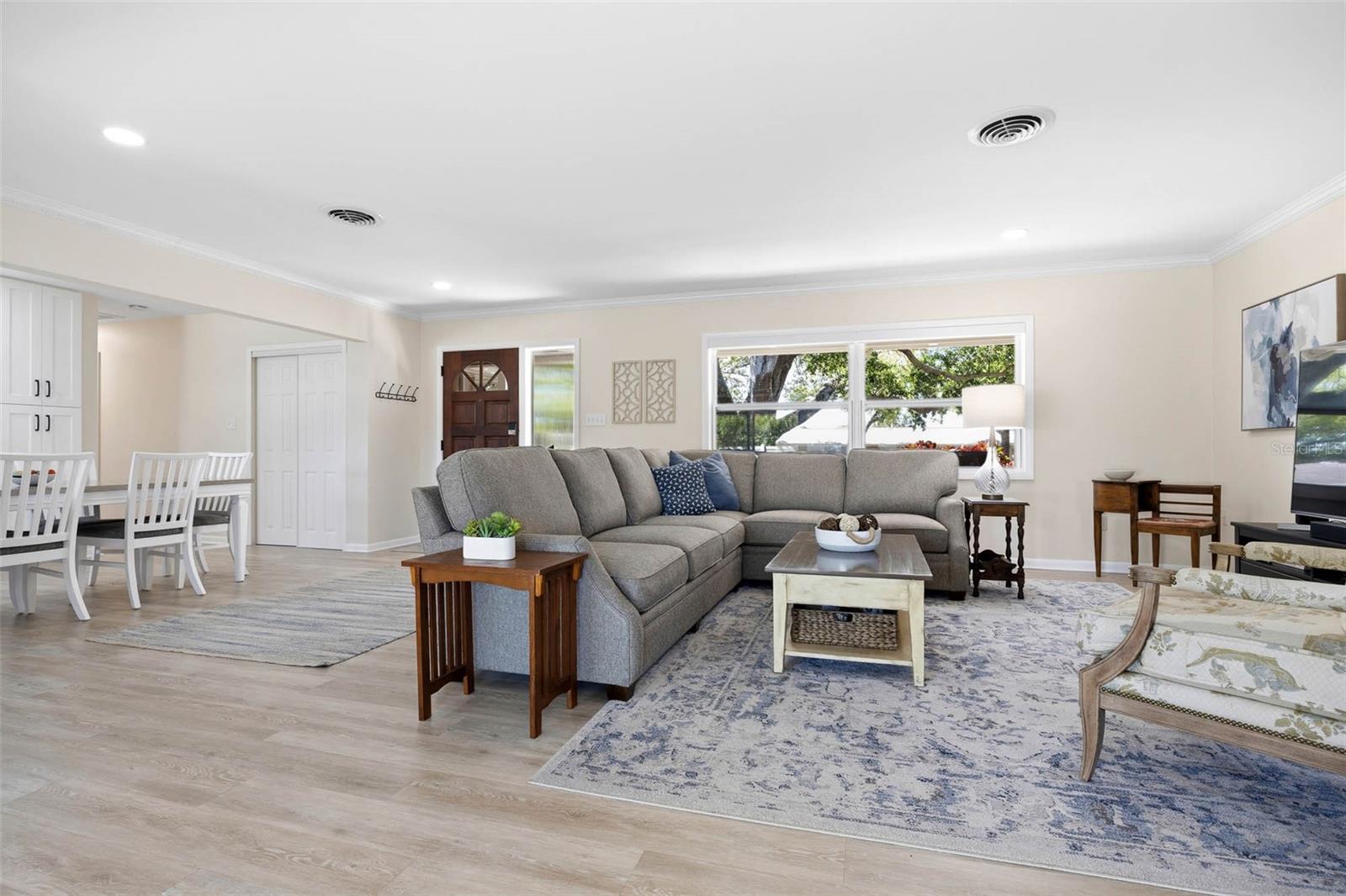 Image 42 of 53 For 1218 Taylor Ave