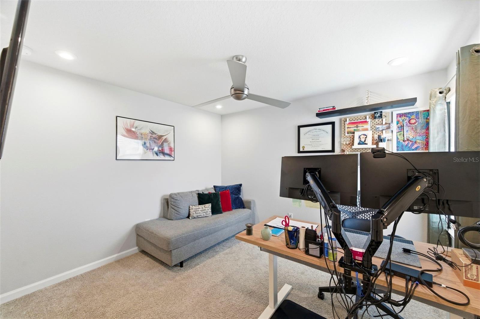 Listing photo id 35 for 4327 Cloud Hopper Way