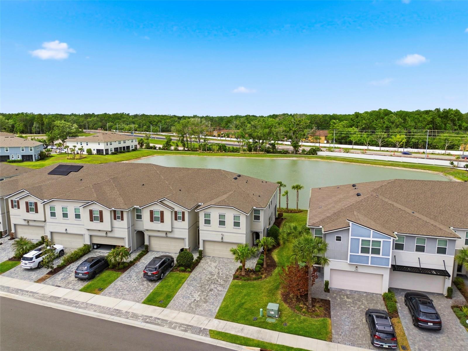 Listing photo id 65 for 4327 Cloud Hopper Way