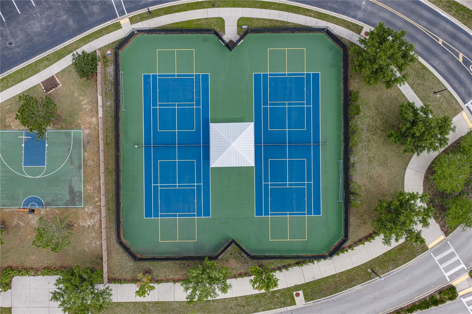 Listing photo id 63 for 19099 Long Lake Ranch Boulevard