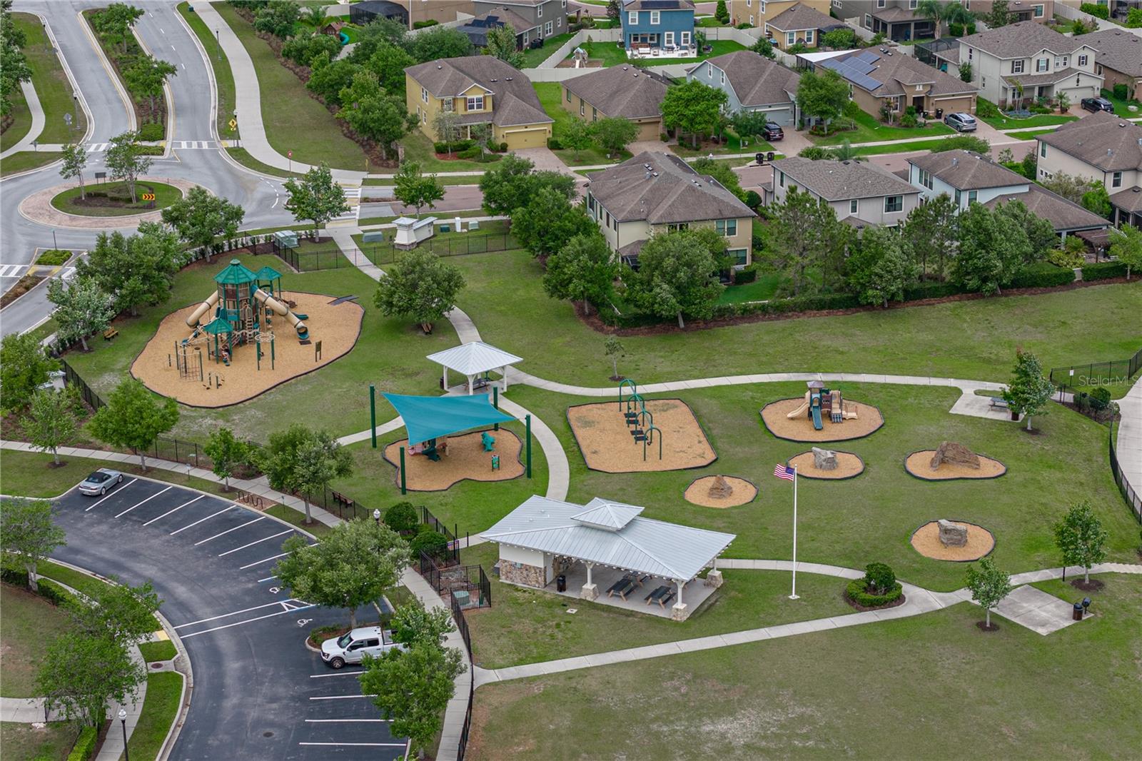 Listing photo id 71 for 19099 Long Lake Ranch Boulevard